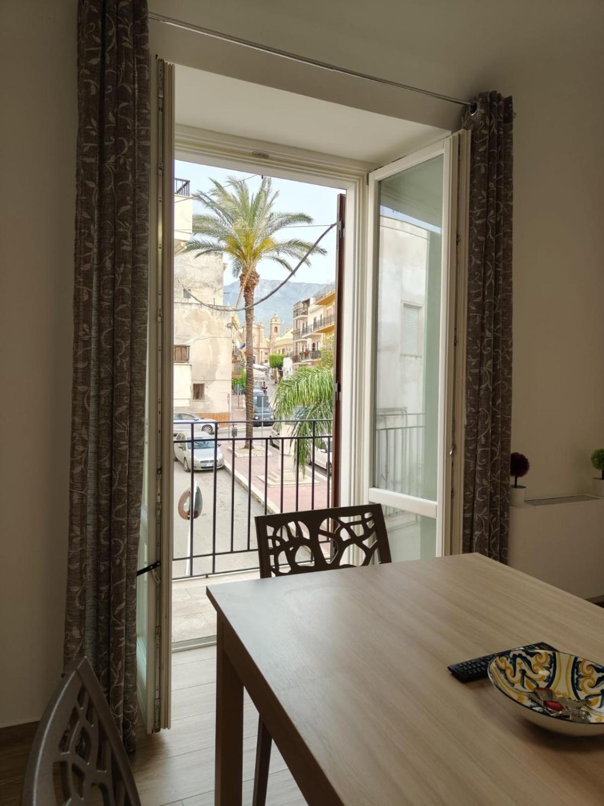 Terrasini Center Apartments Exterior photo